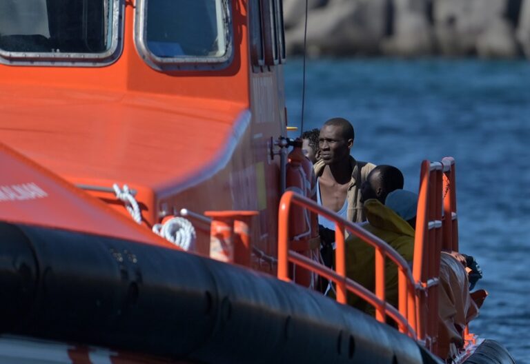 Un migrante rescatado en El Hierro