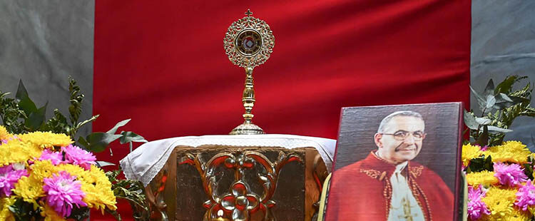 Las reliquias de Juan Pablo I, en la Iglesia de Paraná