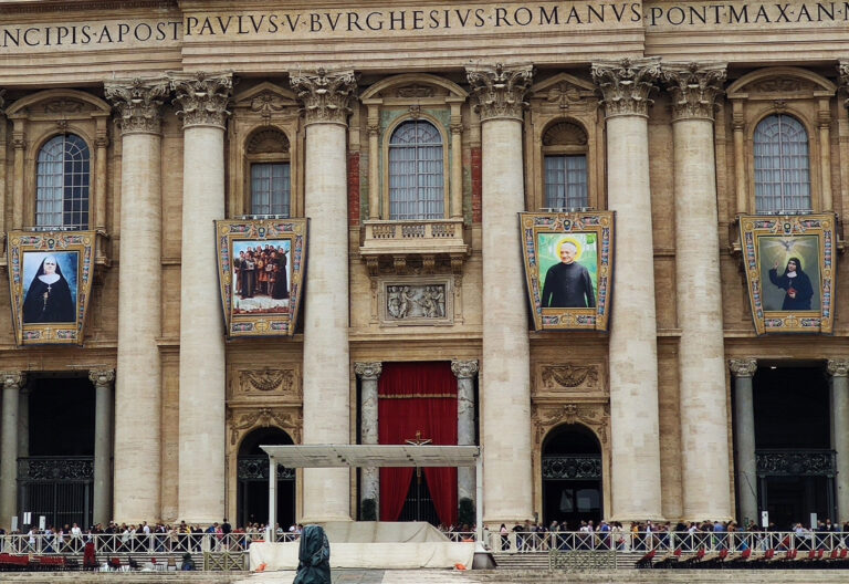 El papa Francisco canoniza a los mártires de damasco y otros tres santos