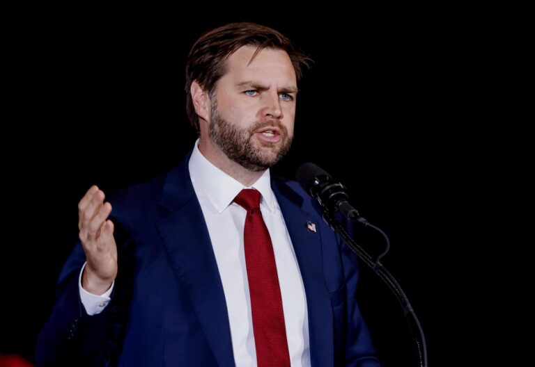 J.D. Vance, un católico converso, nuevo vicepresidente de los Estados Unidos