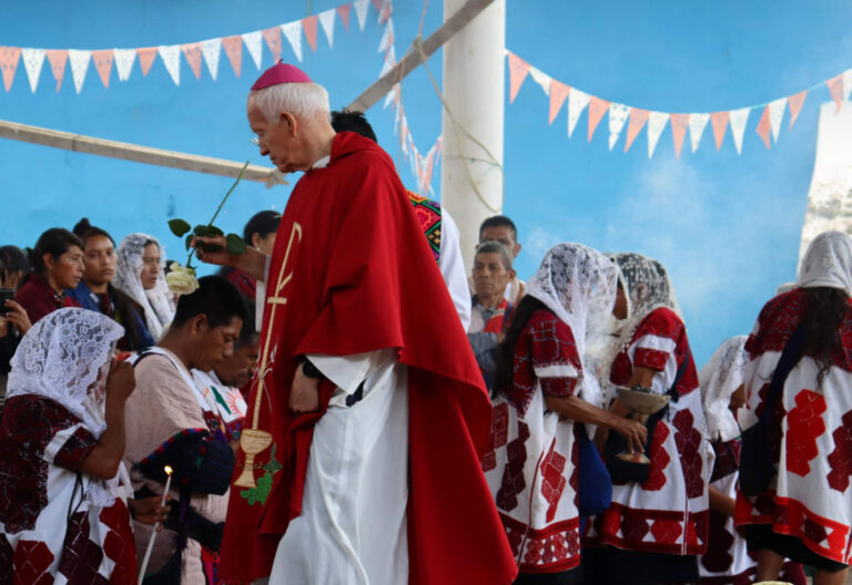 obispo de San Cristóbal de Las Casas y administrador apostólico de Tuxtla Gutiérrez