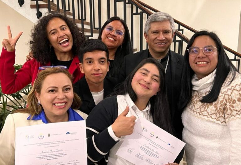 La Academia de Líderes Católicos en Bogotá busca su cuarta generación de “jóvenes