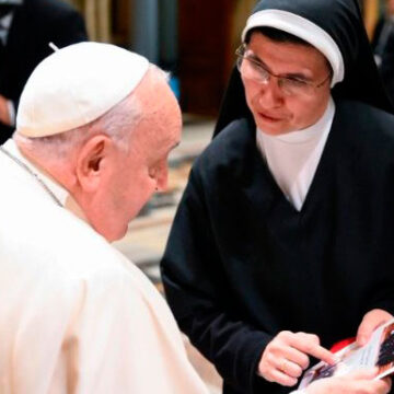 El papa Francisco, con las agustinas de Talavera de la Reina por sus 450 años