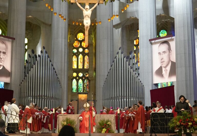 Beatificación de Gaietà Clausellas y Antoni Tort en la Sagrada Familia de Barcelona