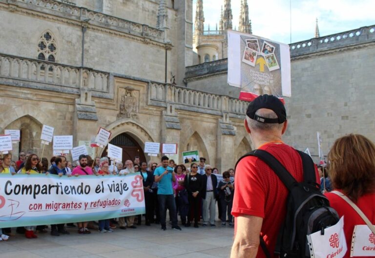 Concentración de Cáritas en Burgos