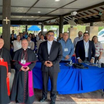 Acto inaugural de la escuela binacional de la Academia de Líderes Católicos