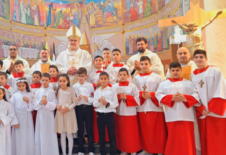 Israel cede a las presiones: el cardenal Pizzaballa ha podido entrar en la Franja de Gaza