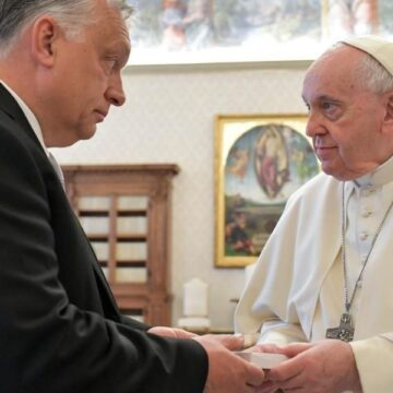 Reunión entre el papa Francisco y Viktor Orban (fuente: Vatican News)