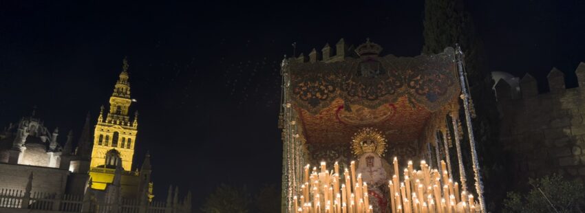 Procesión de clausura del II Congreso Internacional de Hermandades y Piedad Popular de Sevilla