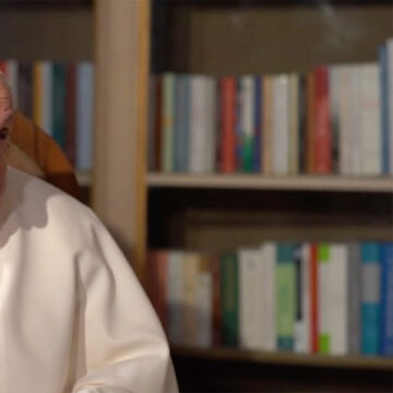 El papa Francisco, contra la política educativa de Milei: “Es un suicidio programado de un