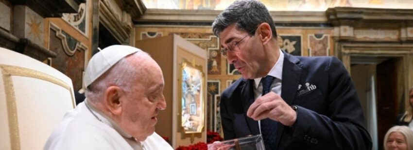 El Papa con la federación italiana de petanca