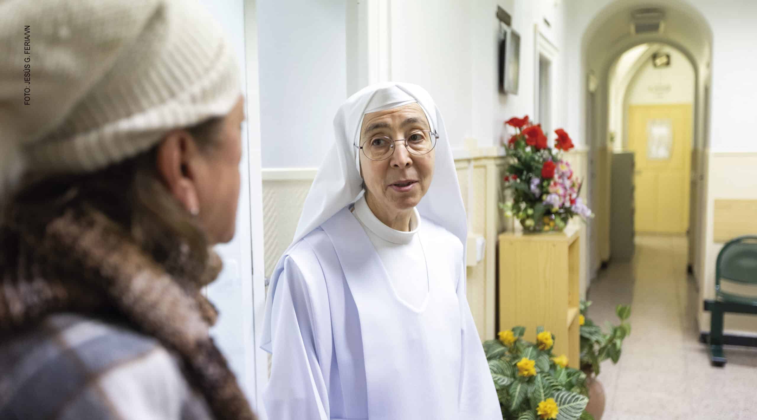 Sor Rosario en el Dispensario San Antonio en Cuatro Caminos (Madrid)