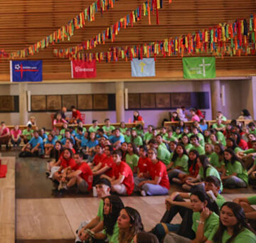 En Chile, 1500 universitarios concluyen la Misión País