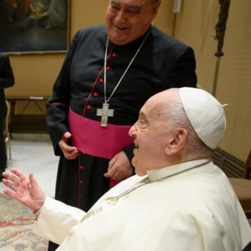 El papa Francisco, con el supermercado Covirán