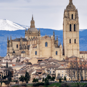 V centenario de la catedral de Segovia: Siete visitas para explorar su historia y arte